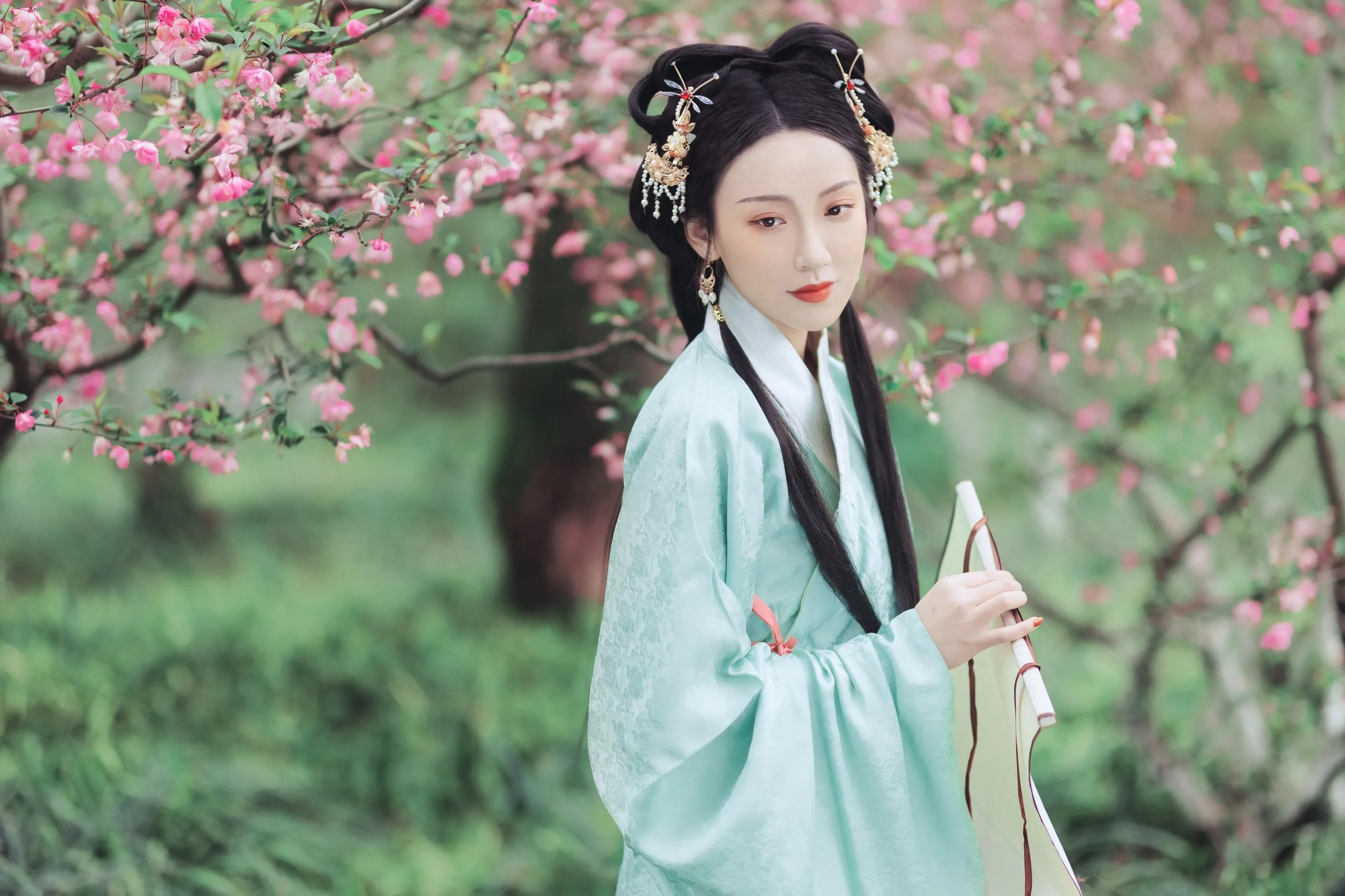 [YITUYU艺图语]2022.01.12 海棠依旧 Joyceee [27P]插图4